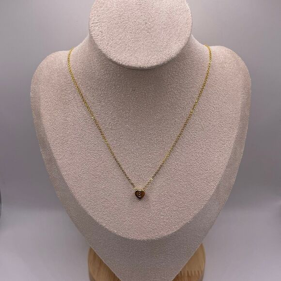 Macy's Women's Double-Sided Reversible Red Heart S Initial Gold Tone Necklace - Picture 1 of 12